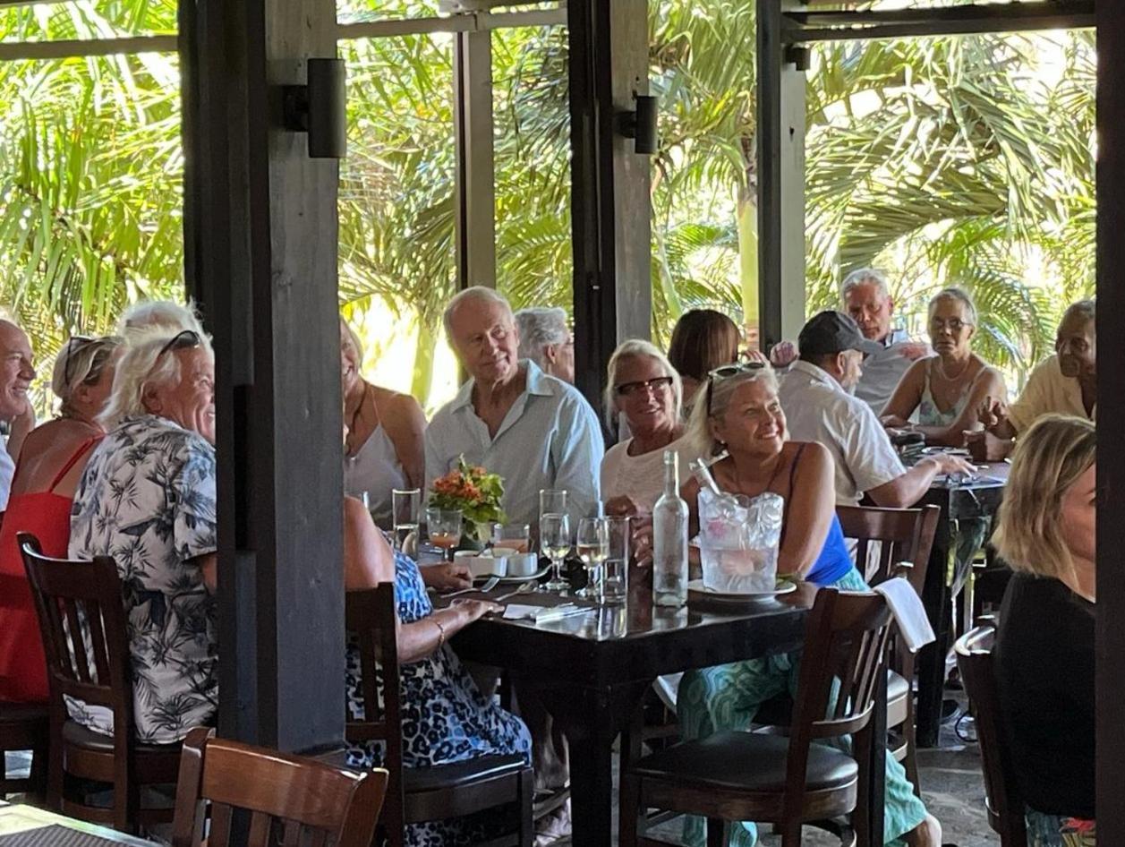 Firefly Estate Bequia Hotel Crescent Beach Buitenkant foto